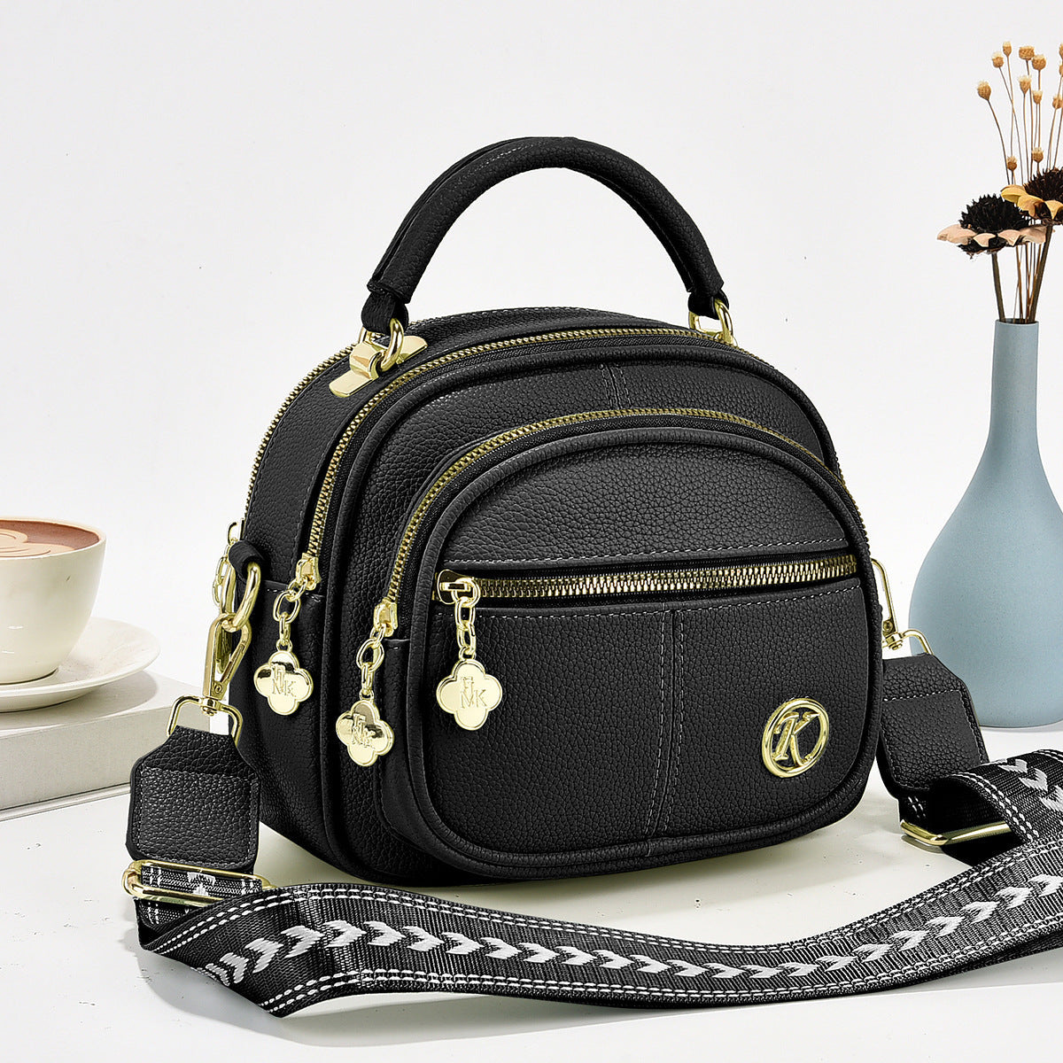 UrbanEssence Leather Bag
